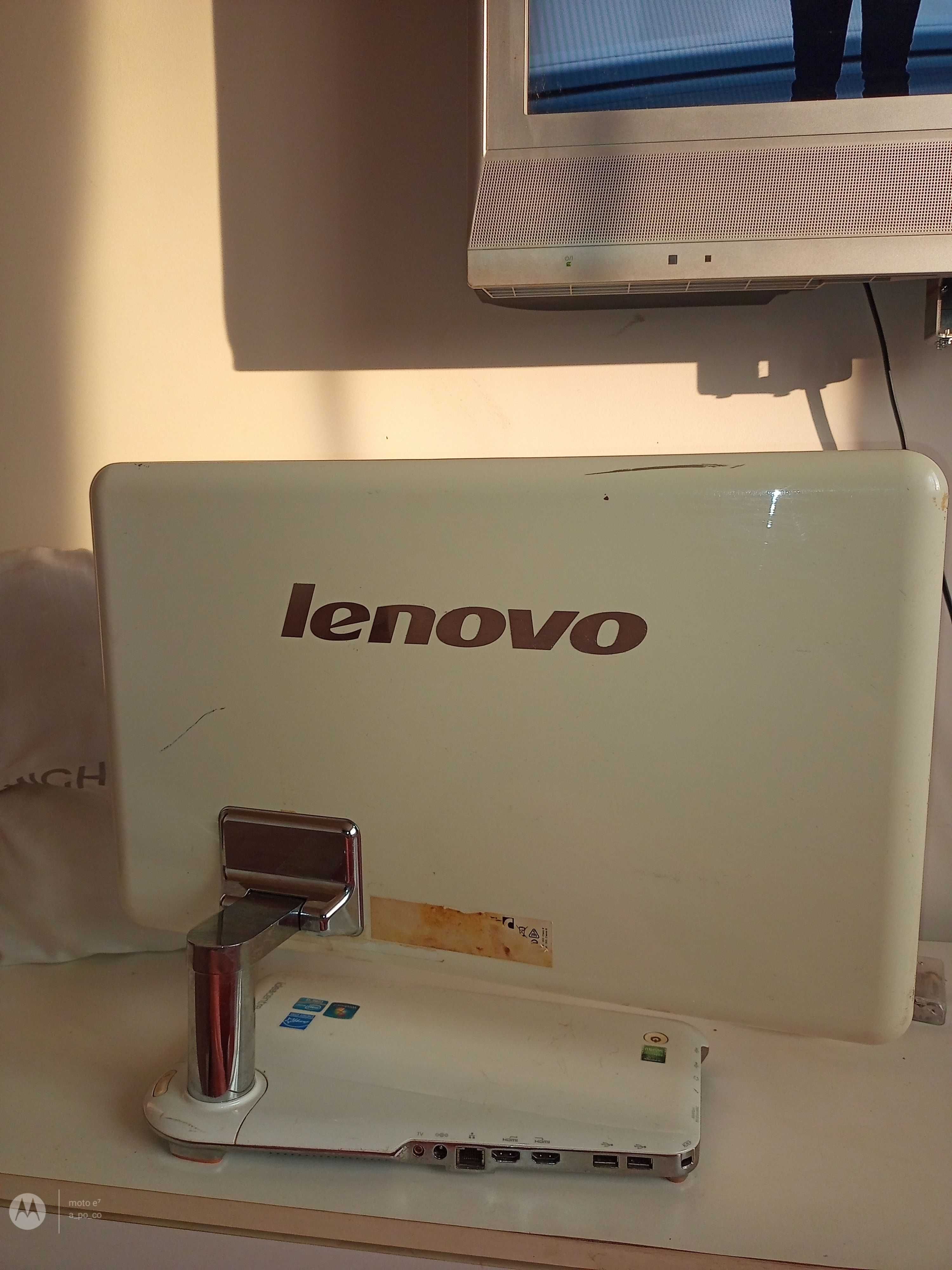 Komputer Lenovo IdeaCentre A320 all in one biały