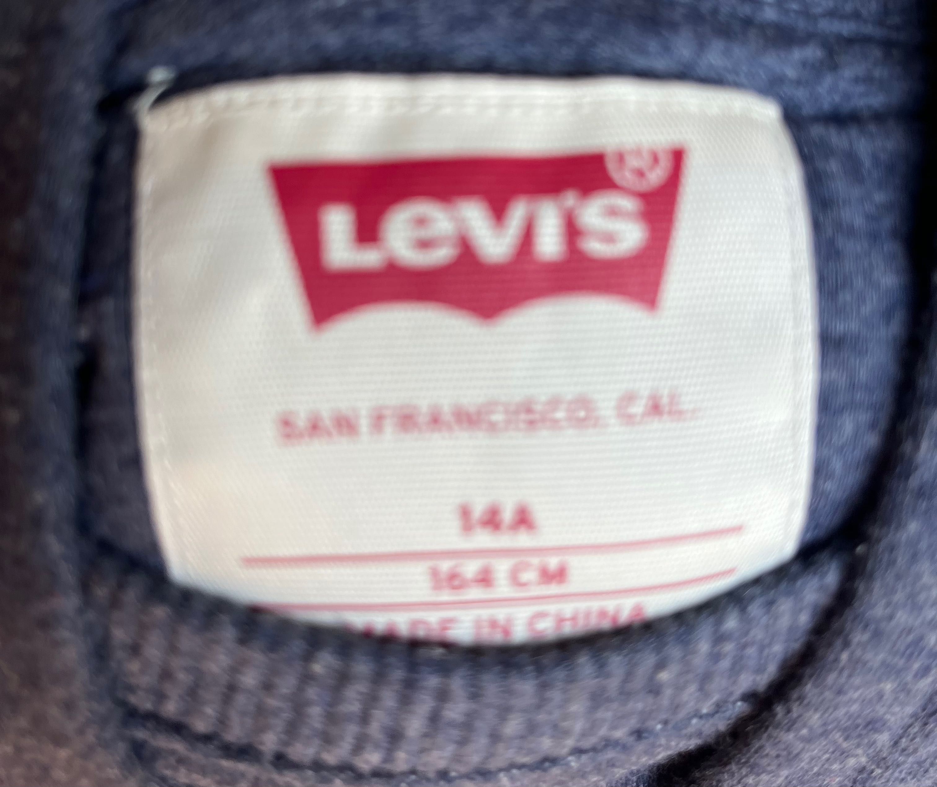 Camisola Levis em excelente estado TAM  S