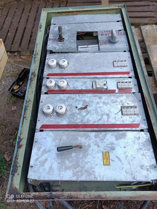 Щиток  електричний .