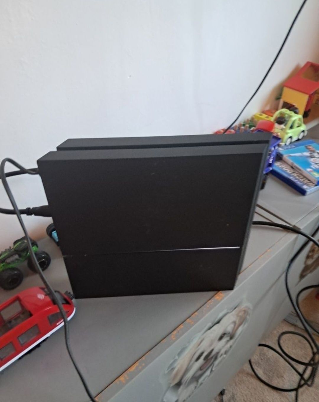 П р о д а м.    Ps 4