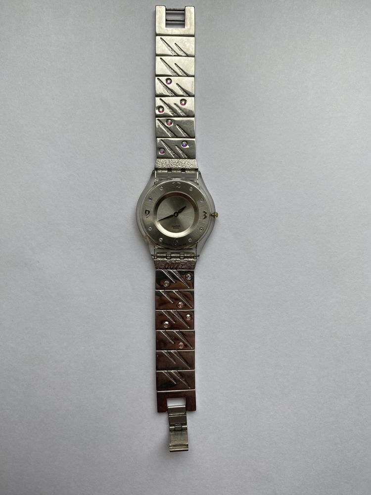 Часы Swatch x 007