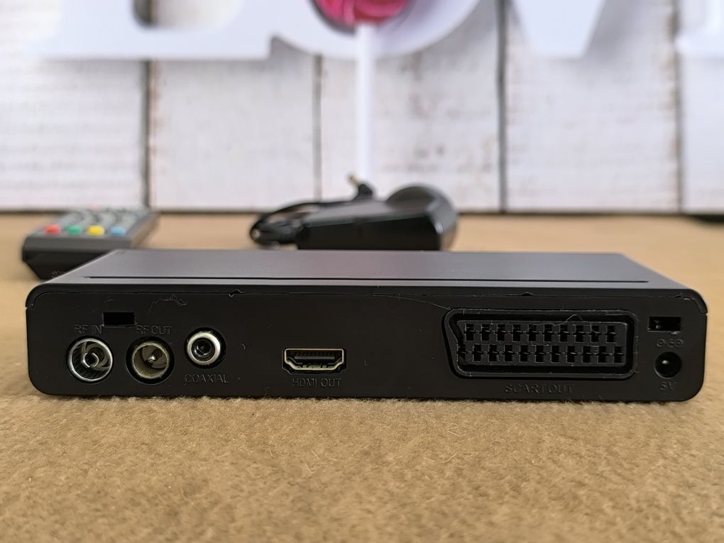 Recetor de televisão digital terrestre (TDT)