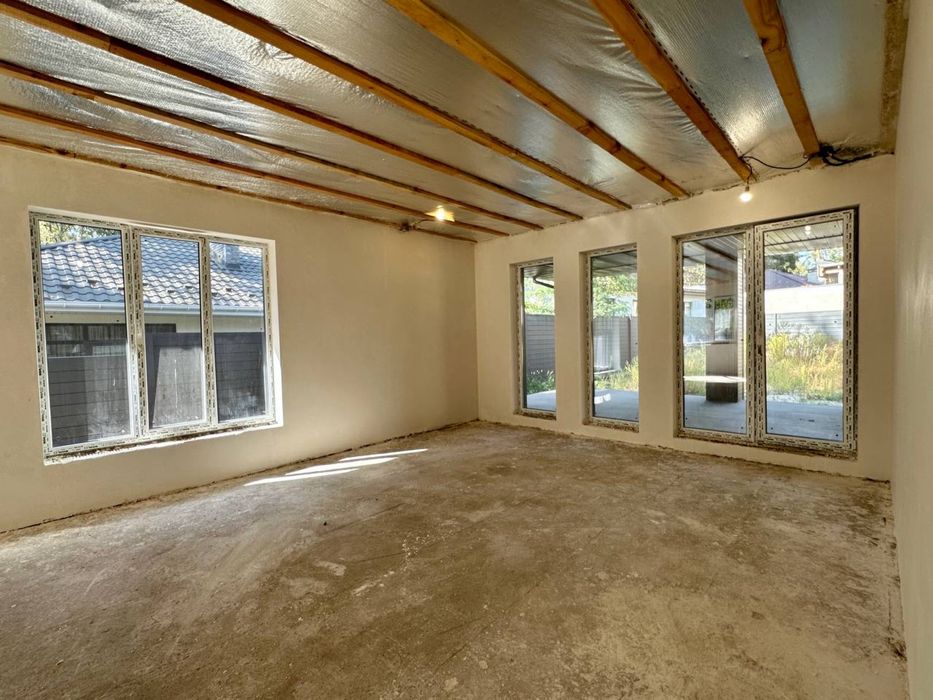 Одноповерховий будинок 160 м2 на 7 сотках, лісова Буча. Без комісії