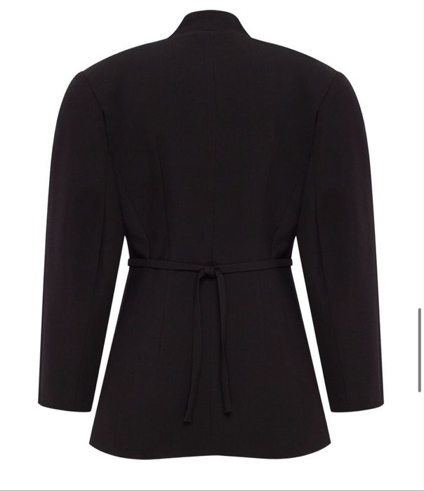 Жіночий жакет Cher17