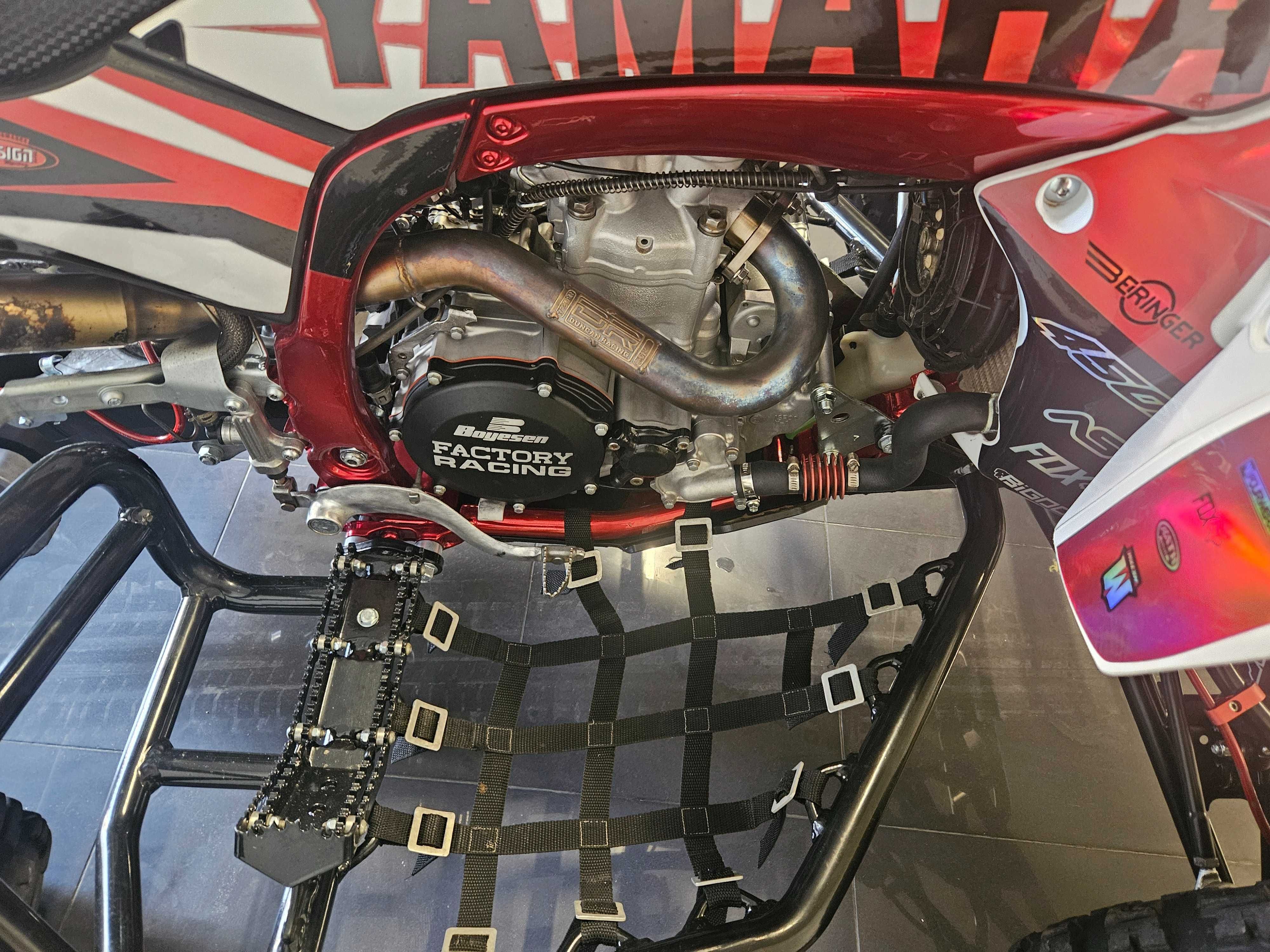 Yamaha yfz450r  !