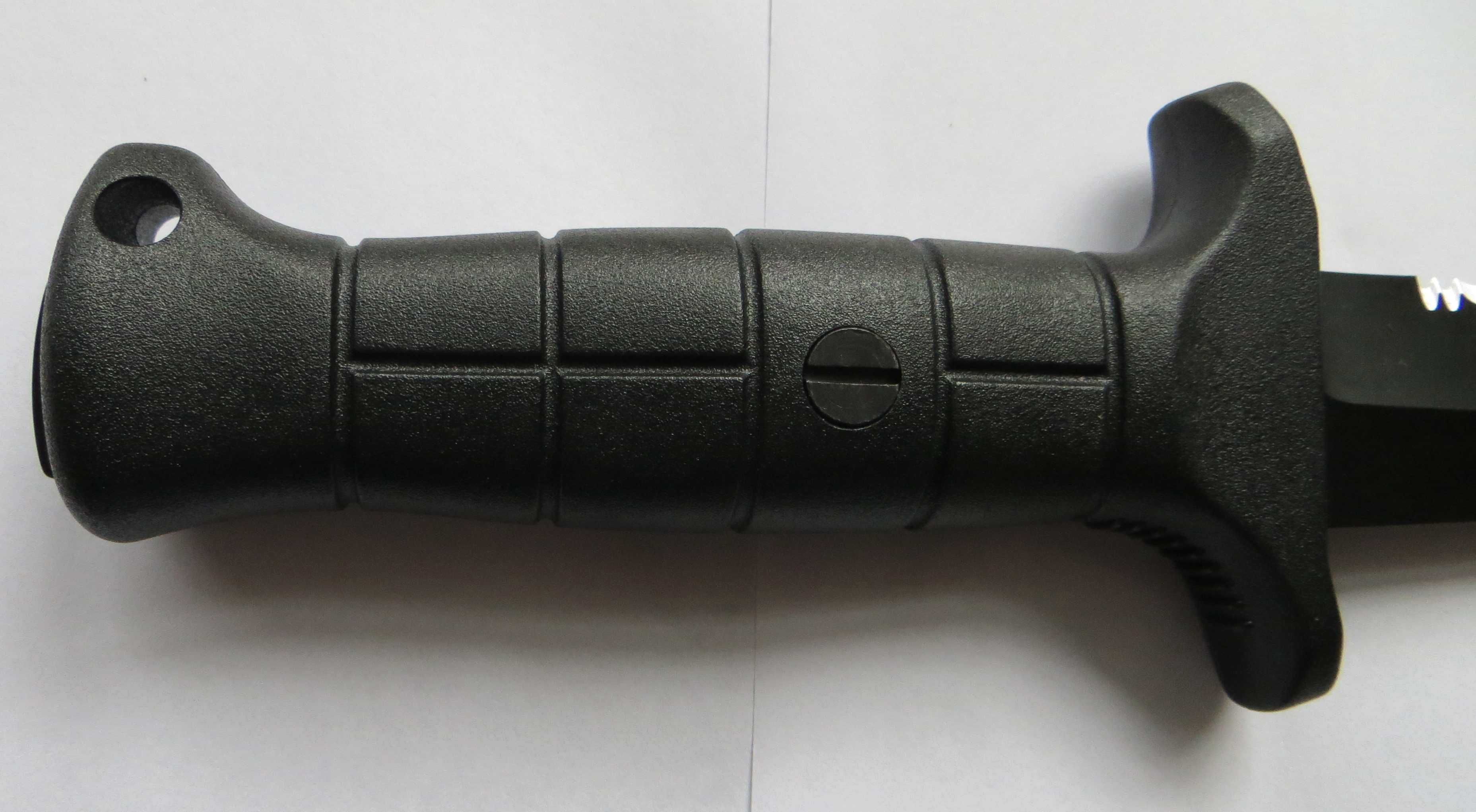 nóż  BW Kampfmesser 2000 tanto combo fultang