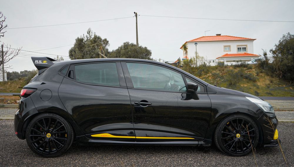 Clio RS Trophy 1.6
