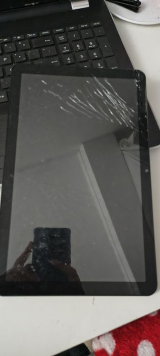 Telemóvel, tablet e computador