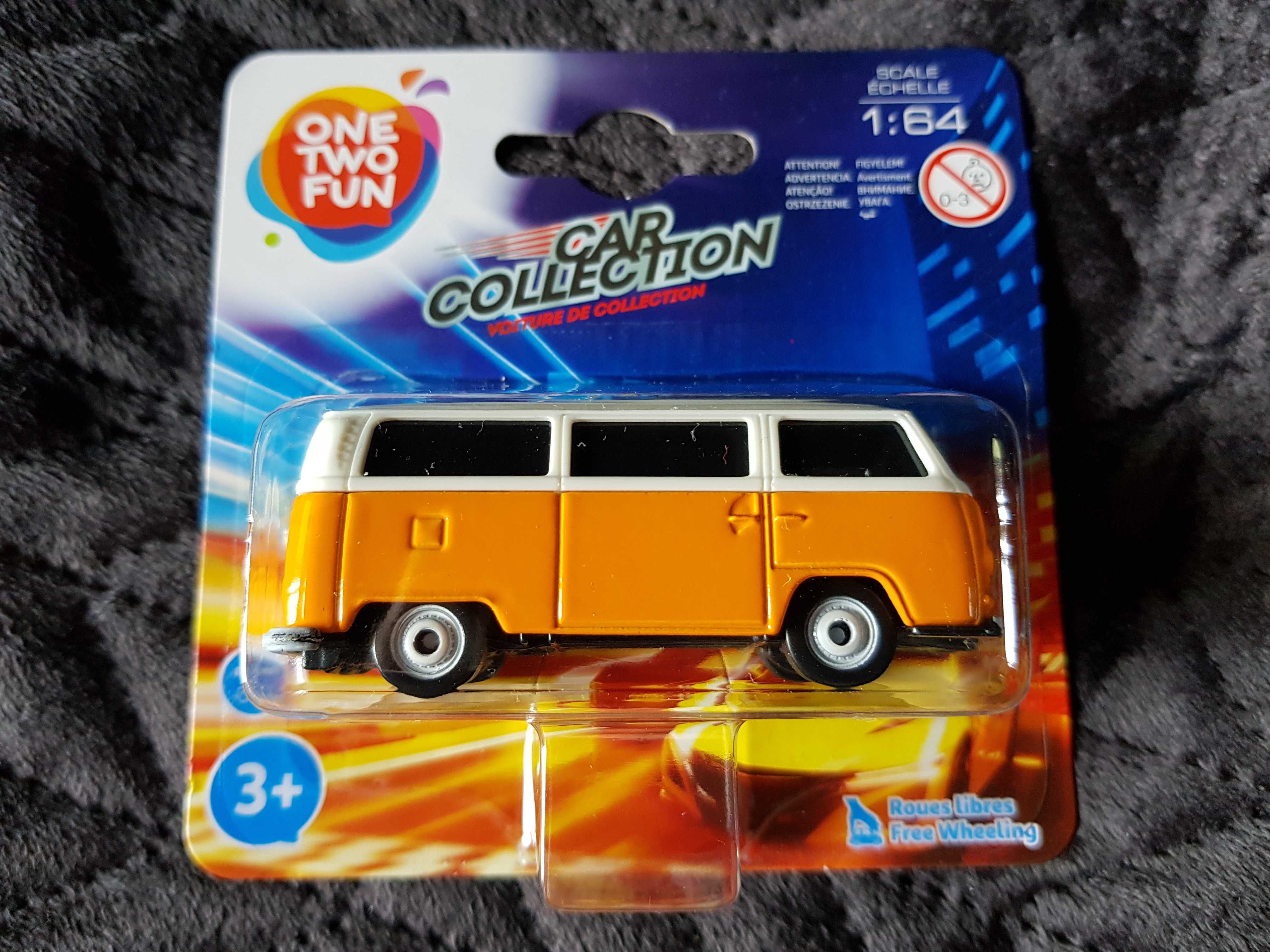 Maisto Volkswagen Transporter T2 1:64 One Two Fun: Car Collection