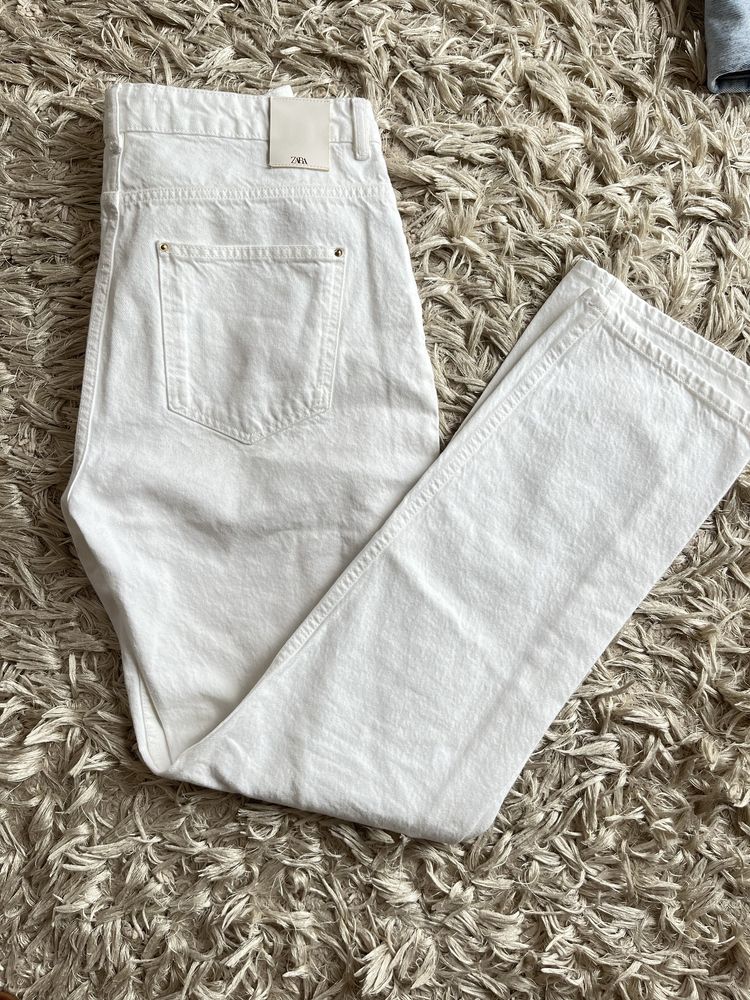 Zara białe jeansy straight leg prosta nogawka