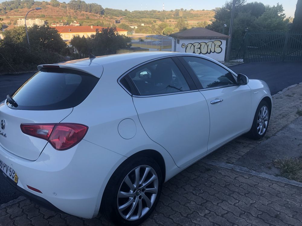 Alfa Romeu Giulietta 1.6 Jtd