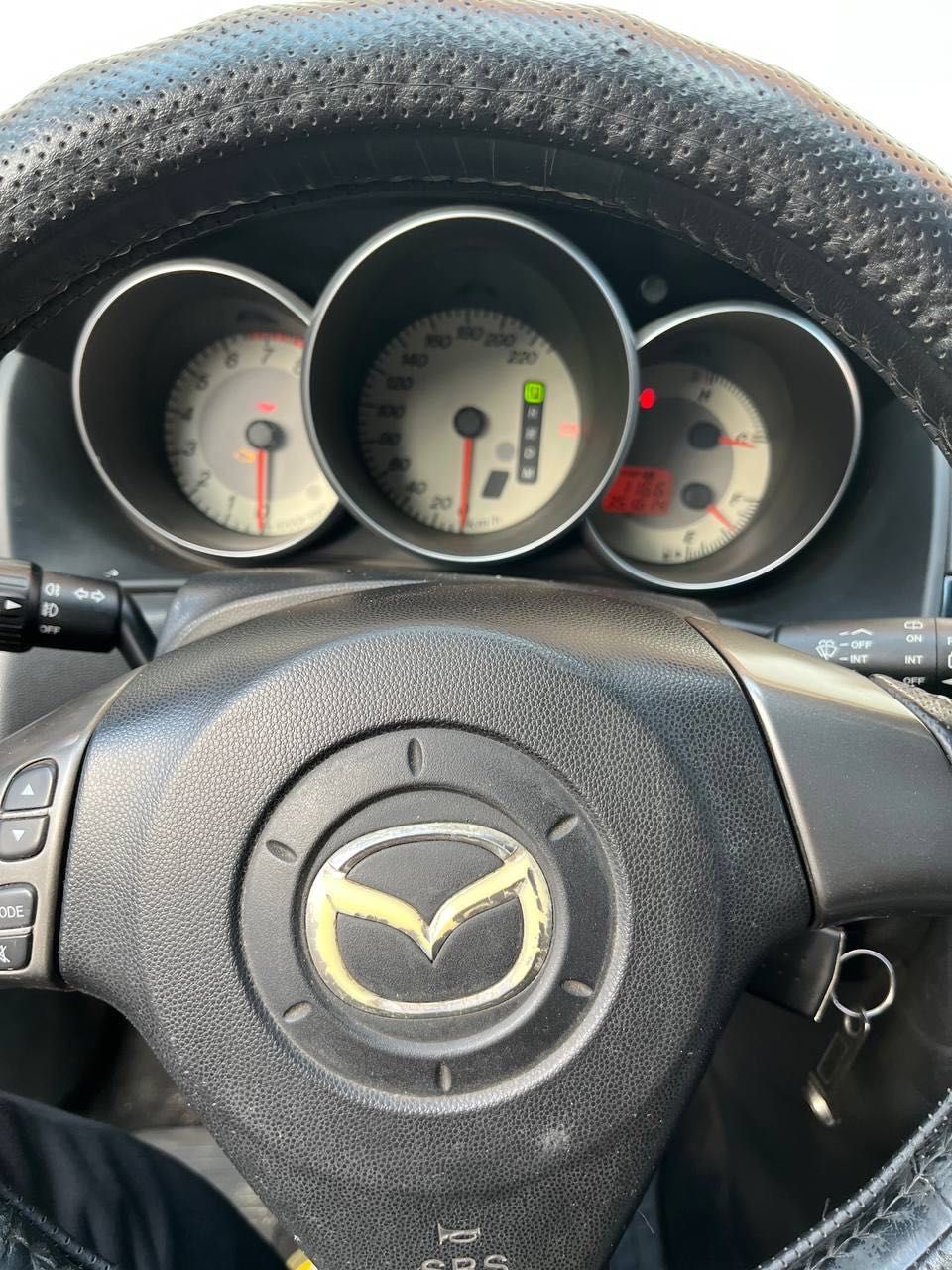 Продам авто Mazda 3
