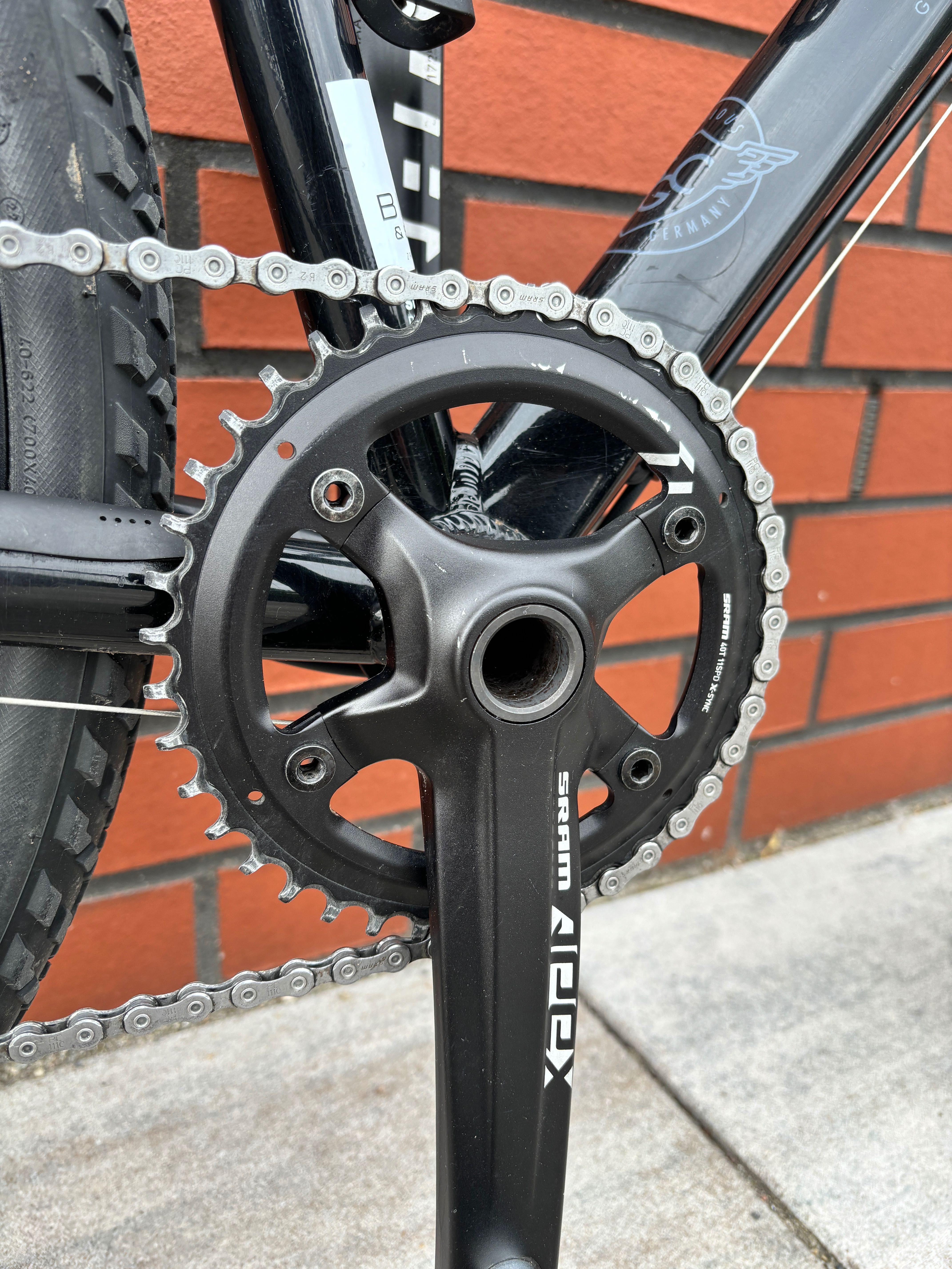 Rower gravel Serious Grafix Elite; model 2018; rama 54; napęd 1x11