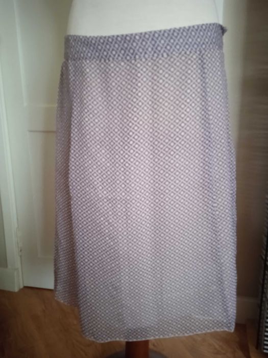 Saia vintage seda tons lilás