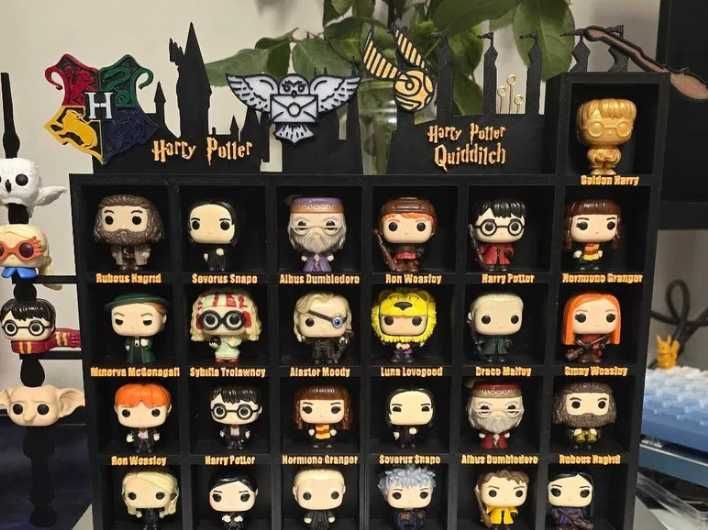 Półka na figurki Harry Potter kinder Joy - zestaw dwóch - Ola