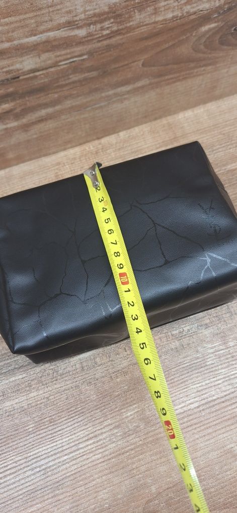 yves saint laurent kosmetyczka Nowa