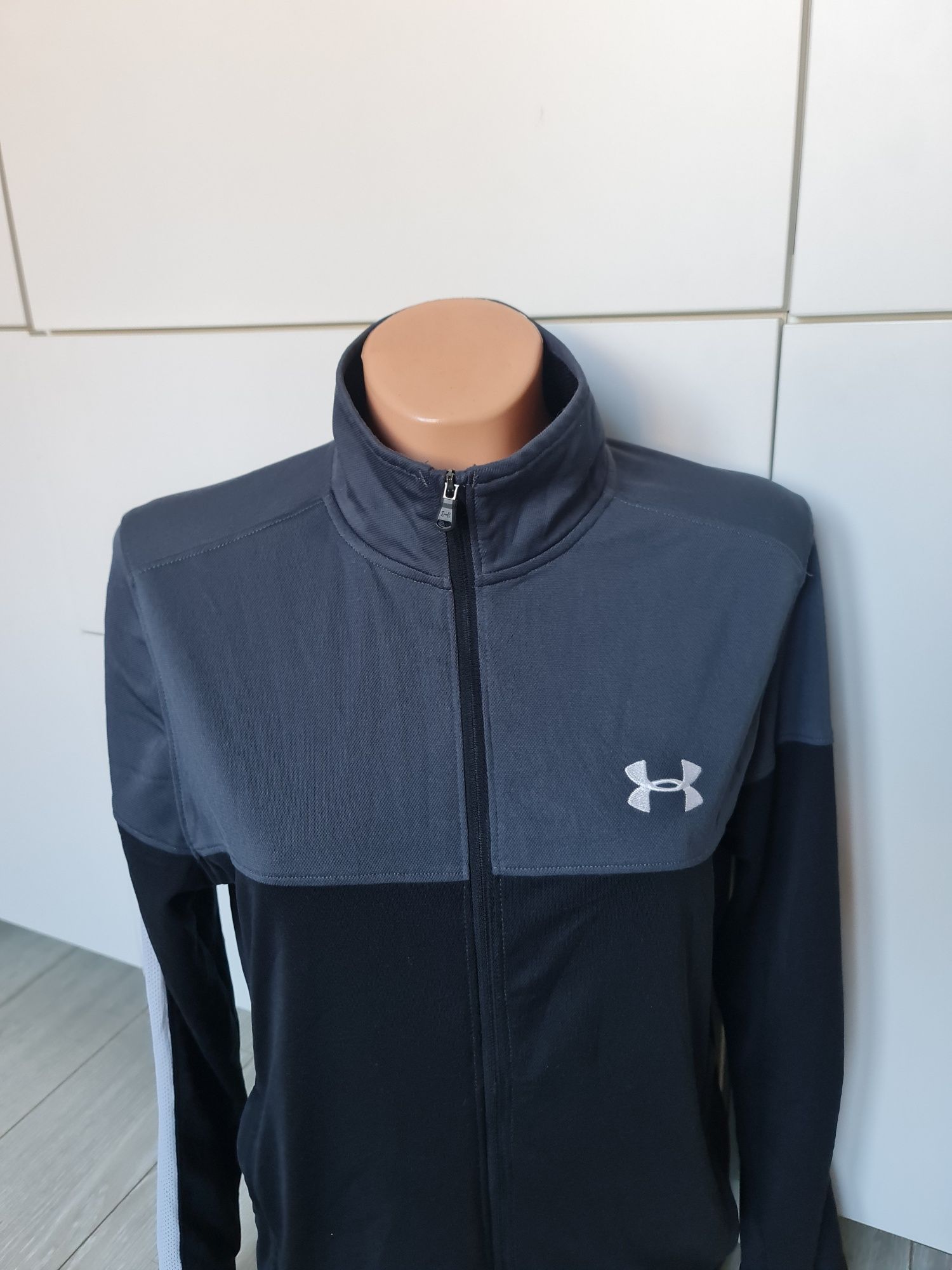 Under Armour bluza sportowa termoaktywna rozmiar S