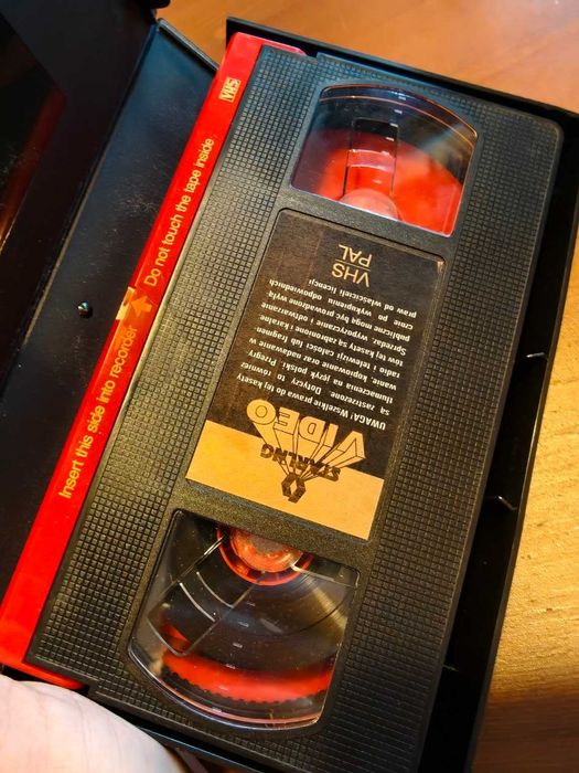 Hundra – VHS STARLING Kraków – ultra rzadkie wydanie kolekcjonerskie