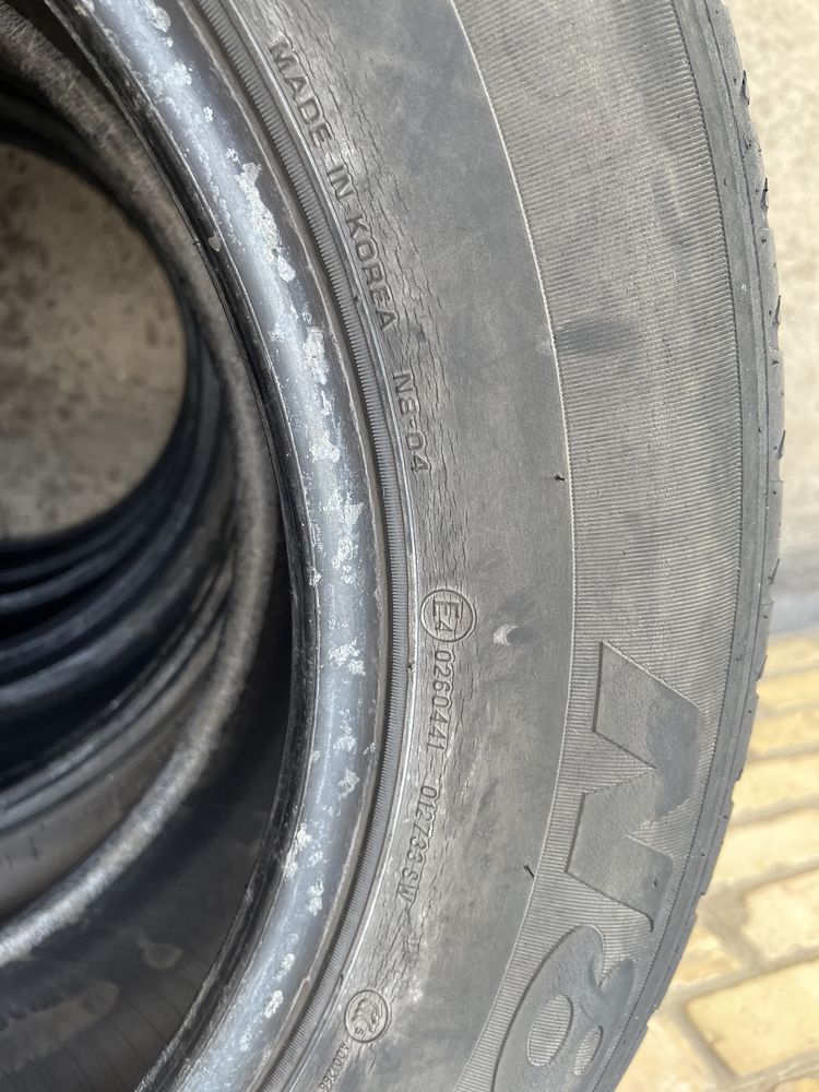 Продам резину NEXEN 235/65R17