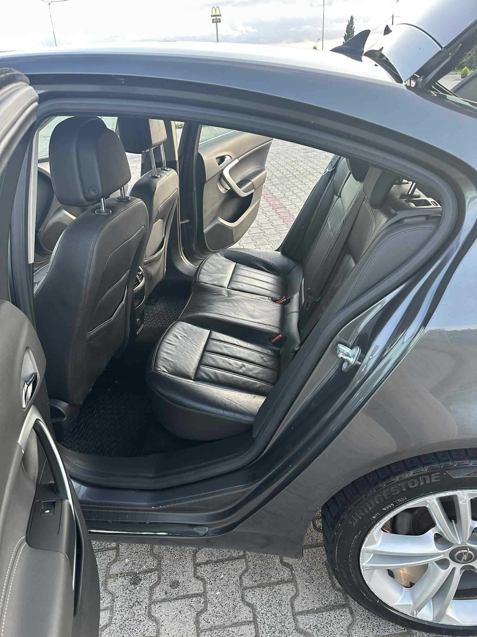 Opel Insignia 2.0 CDTI Skóry 2009r.