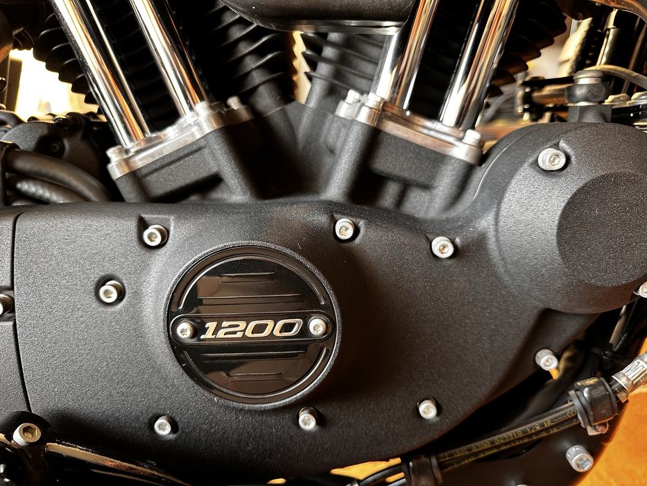 Harley Davidson Sportster IRON 1200