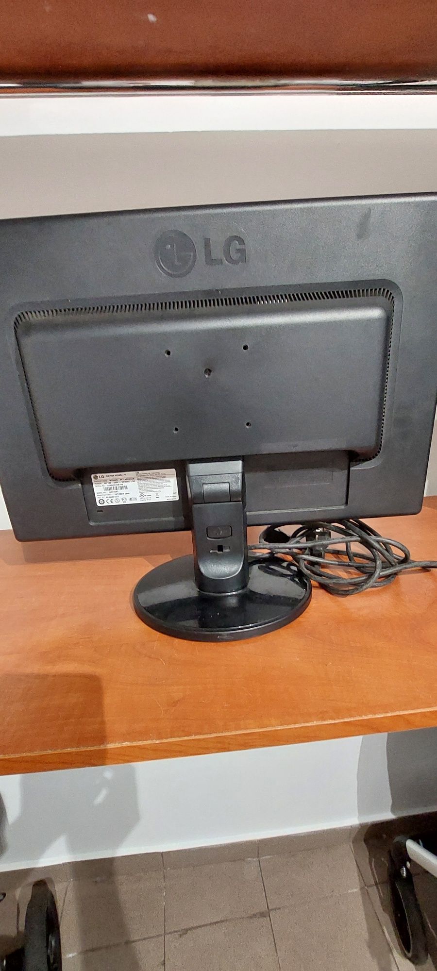 Monitor LG FLATRON W2242S