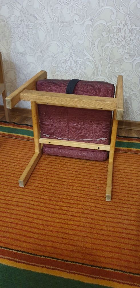 Детские  деревянные стулья,Дёшево!