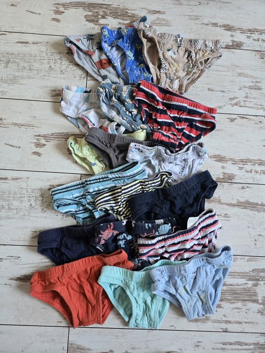 Majtki chłopięce slipki rozmiar 92/98