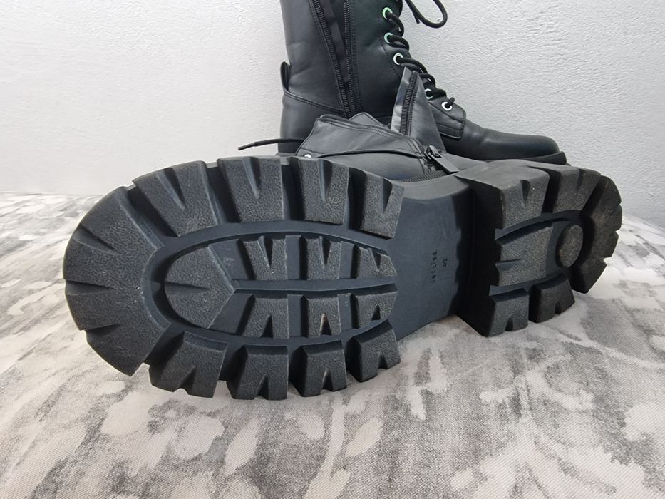 Botas Lefties tamanho 40