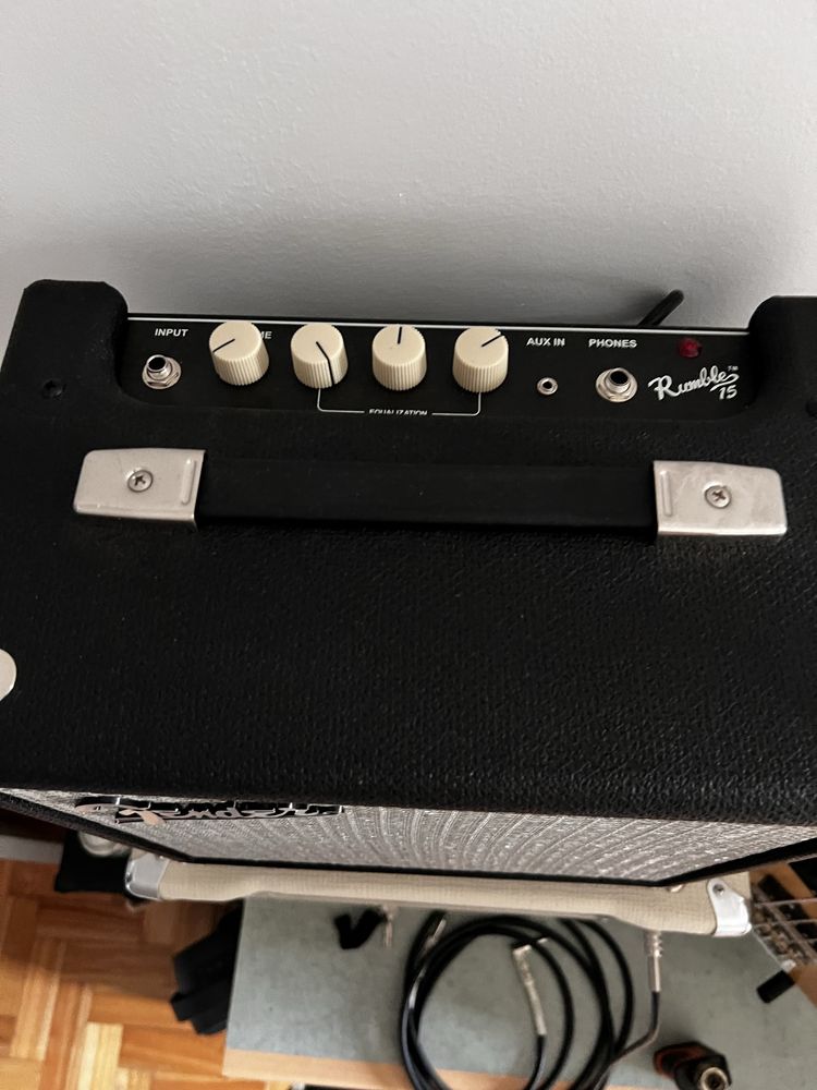 Baixo Harley benton jazz bass + Fender rumble 15