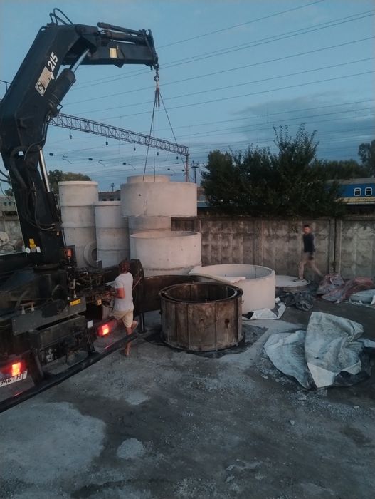 Бетоні кільця, кришки ,люки + доставка маніпулятором Хмельницький