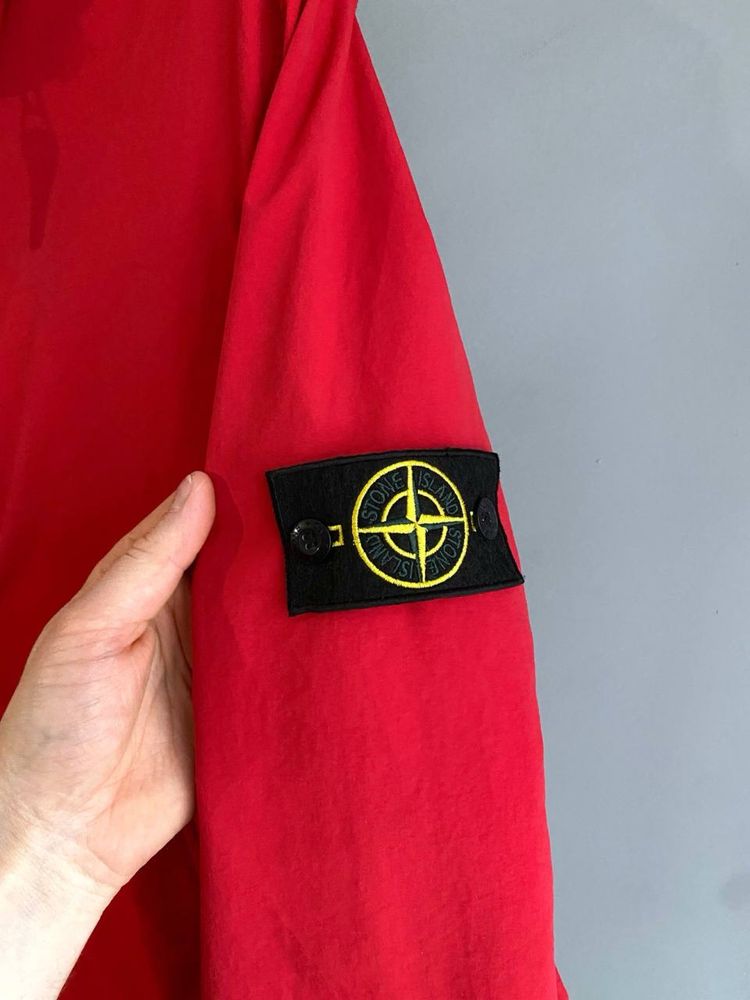 Stone Island чоловіча вітровка, спортивна кофта розмір М