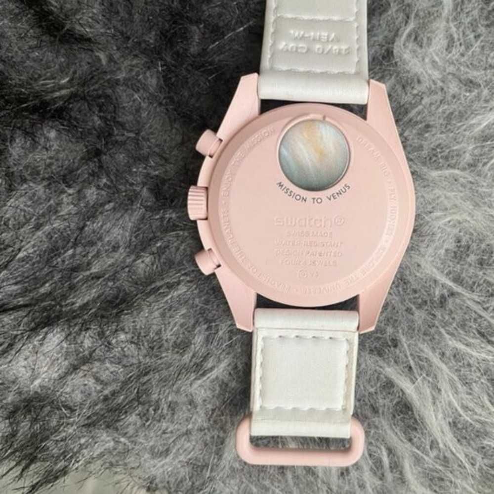 Mission To The Venus: Omega x Swatch SO33P100 w Bioceramice