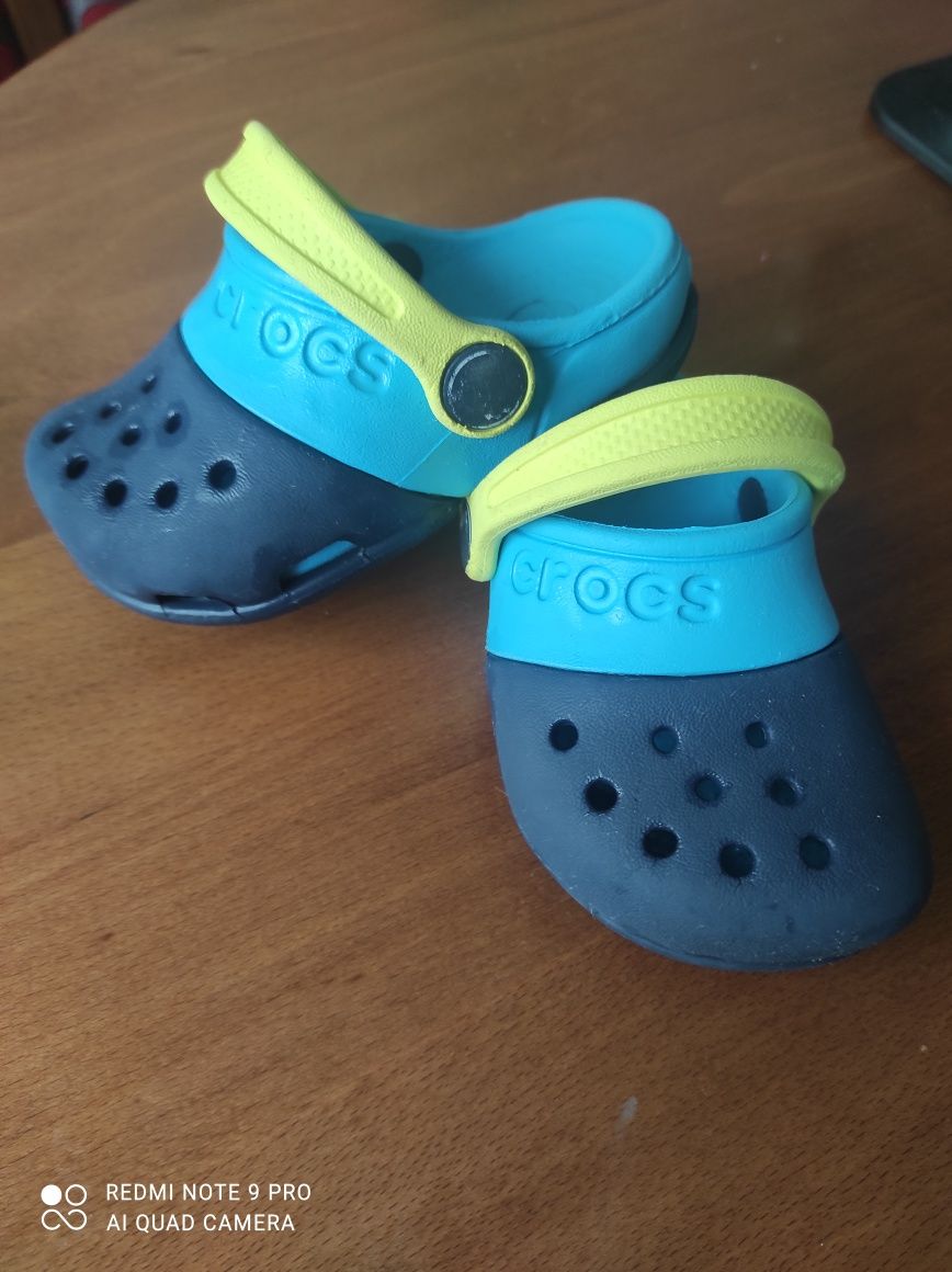 Босоніжки crocs c5 тапочки