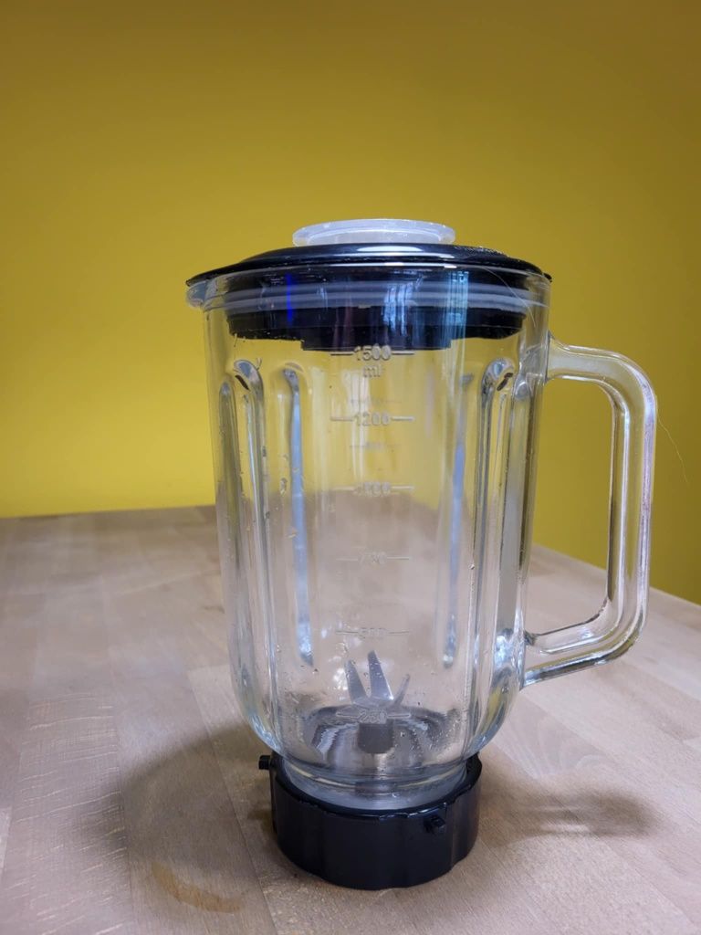 Blender kielichowy Kerch Roto 1500 obrotów W srebrny/szary