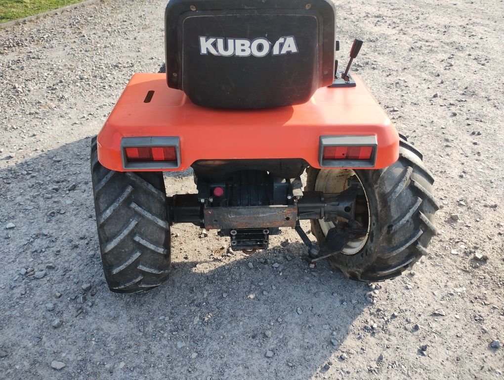 Traktorek Kosiarka Kubota G1900 4WS
