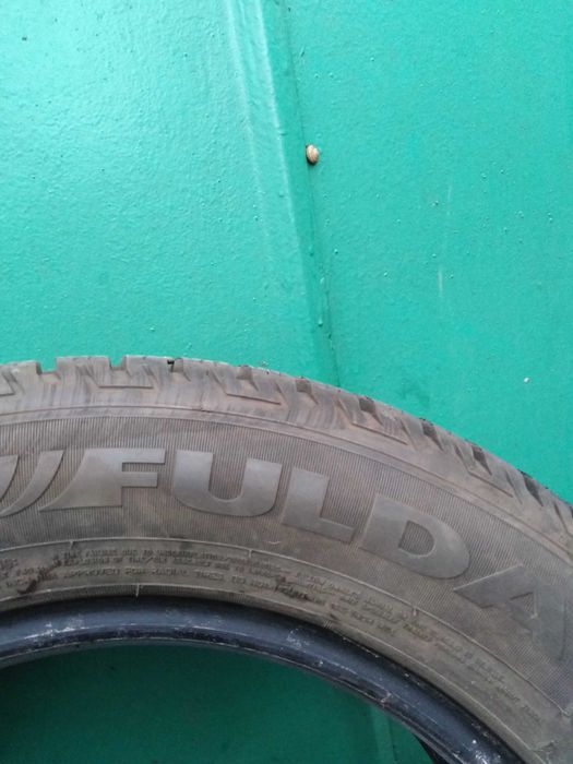 Резина зимова 215/60 R16