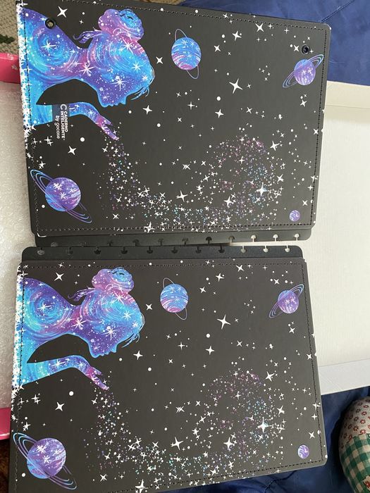 Capa e contracapa do caderno inteligente A4