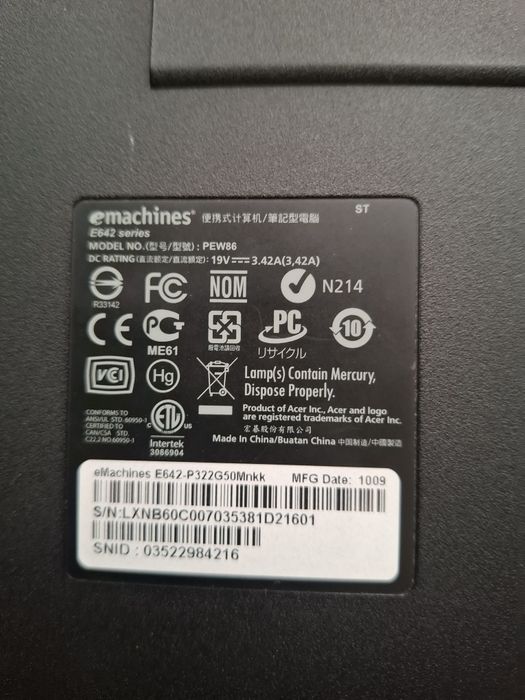Ноутбук e-mashines e642