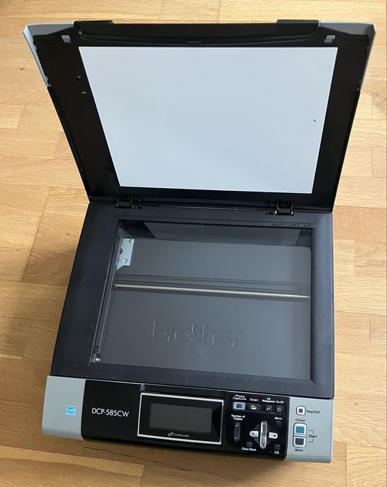 Urzadzenie wielofuncyjne Brother 585CW. Drukarka atramentowa. Skaner
