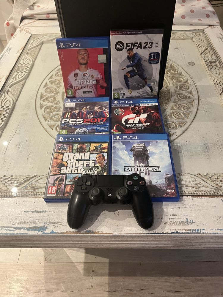 playstasion 4 com 6 jogos e comando orinak incluido