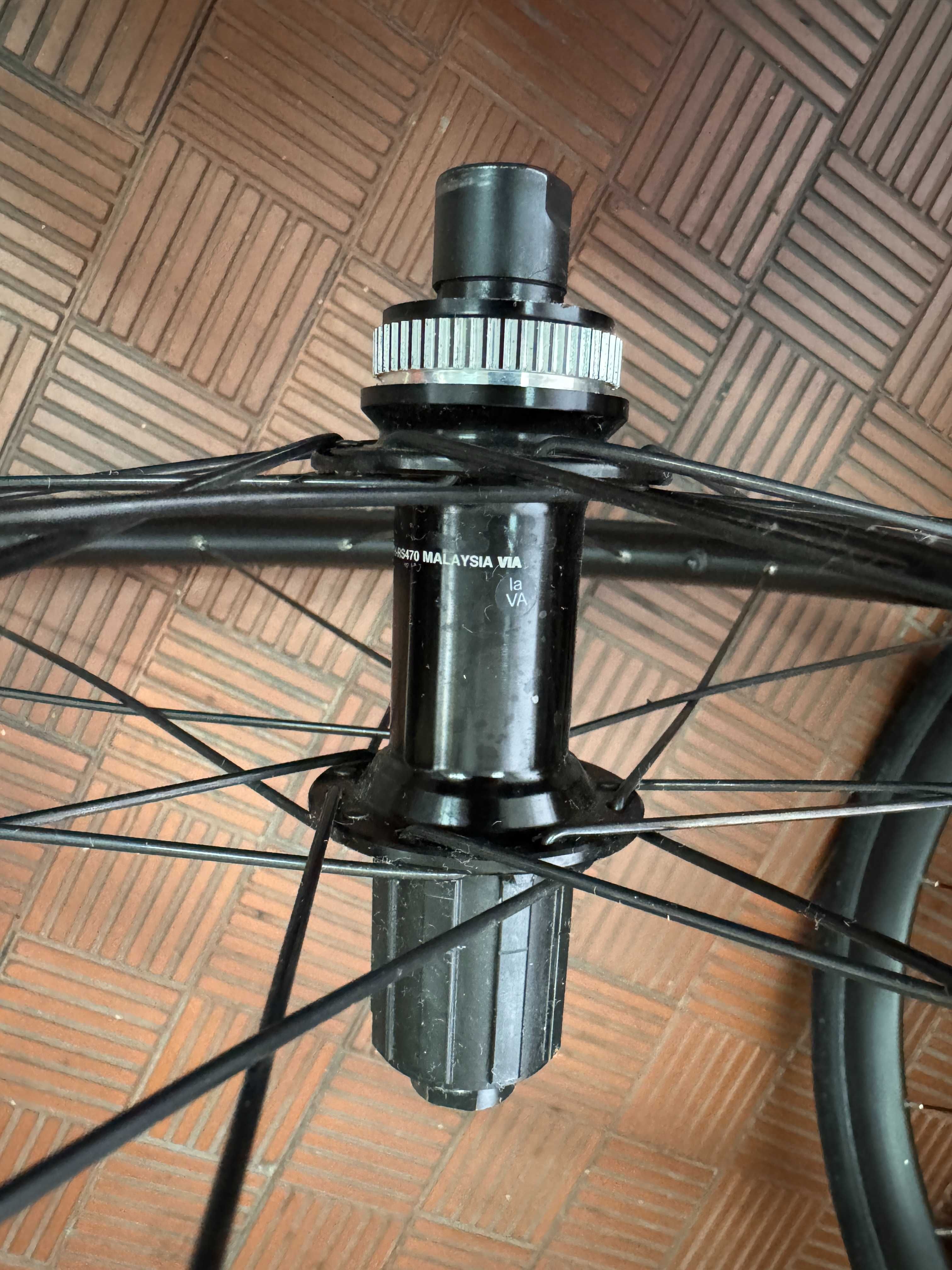 Rodas Shimano Estrada