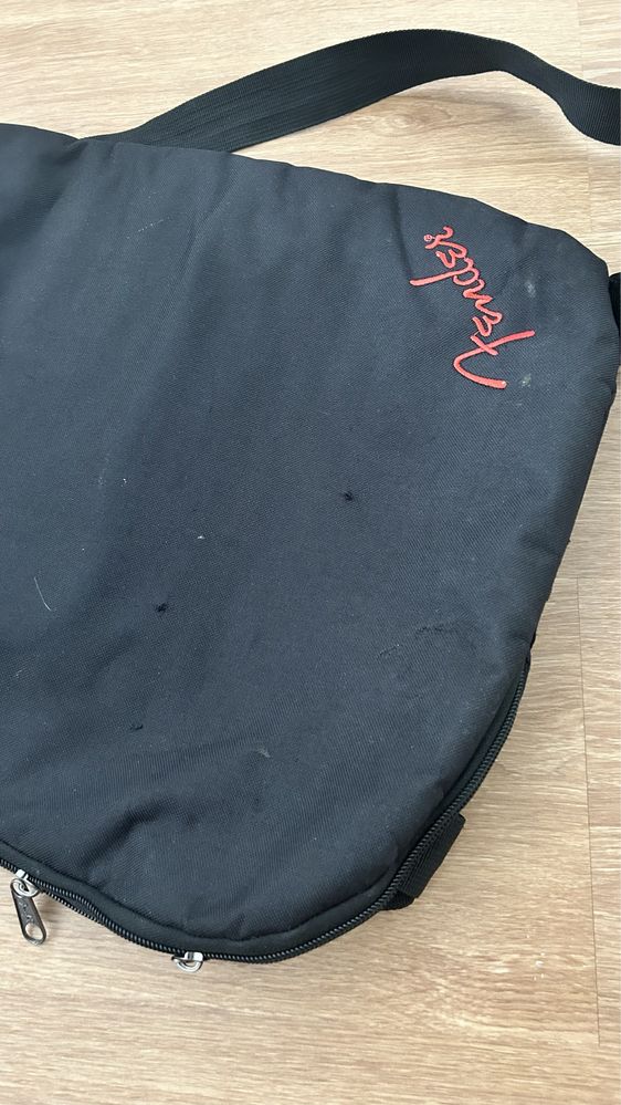 Saco Guitarra Fender