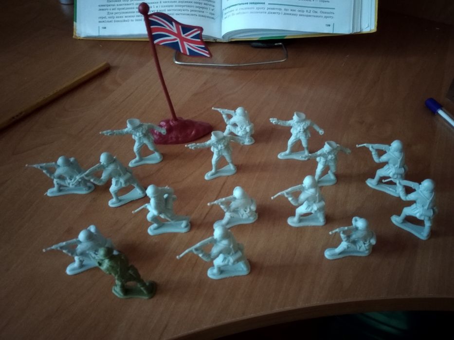 Солдатики английские