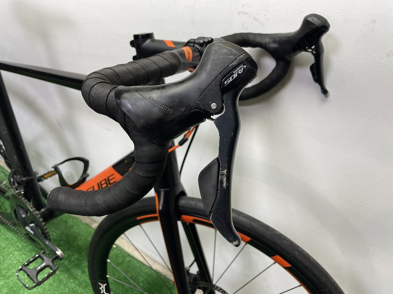 Велосипед шосейний Cube Attain Pro HPA 28"