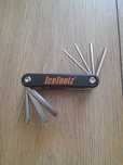Zestaw kluczy rowerowych Multitool IceToolz 92A1 Compact