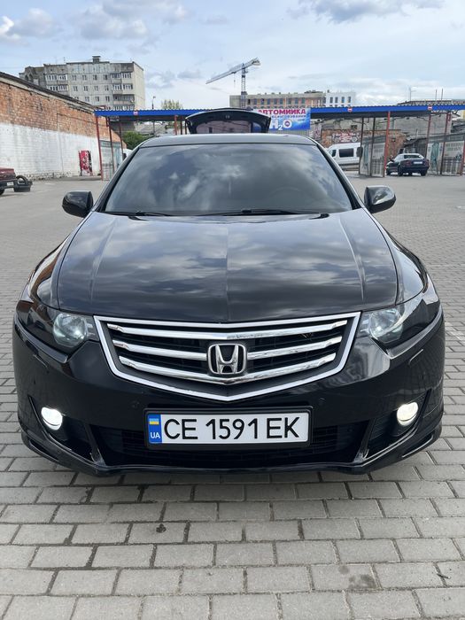 Honda Accord 8 2.0