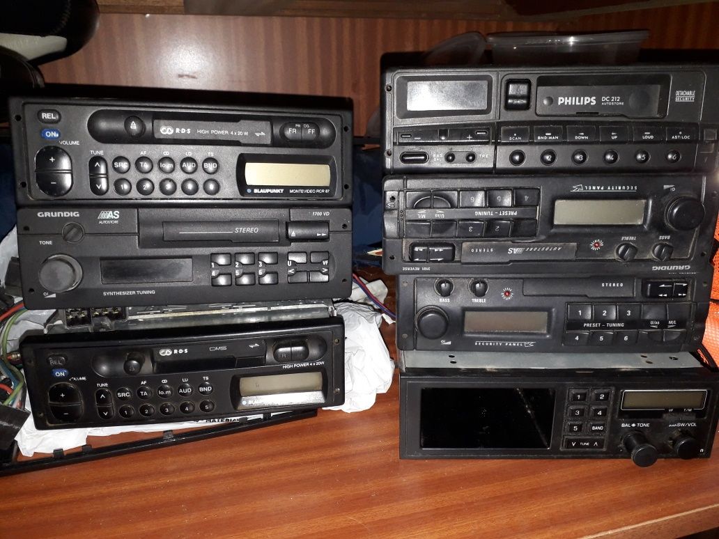 Auto radios usados