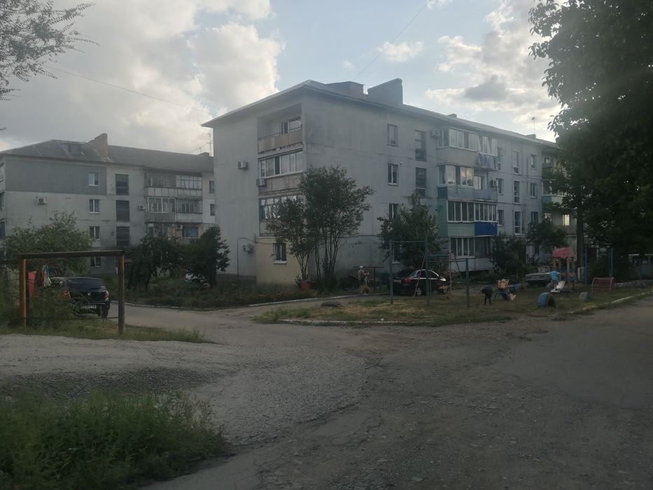 Продаётся 1 к. кв. с газ. отоплением на Сухачевке (Таромское)