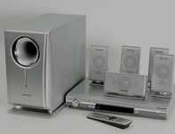 Kino domowe marki Panasonic SA-HT520. 560 W